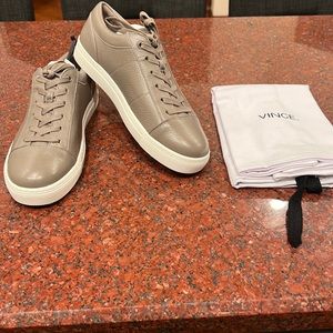 Vince Afton trainers NIB size 8